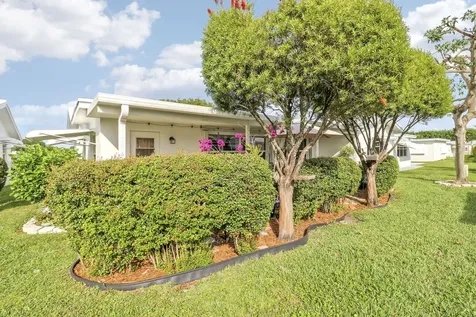 814 SW 5th Avenue Boynton Beach FL 33426