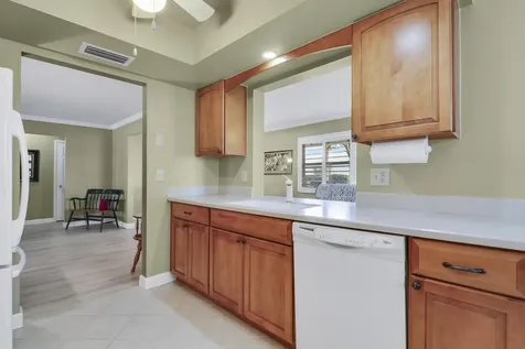 814 SW 5th Avenue Boynton Beach FL 33426