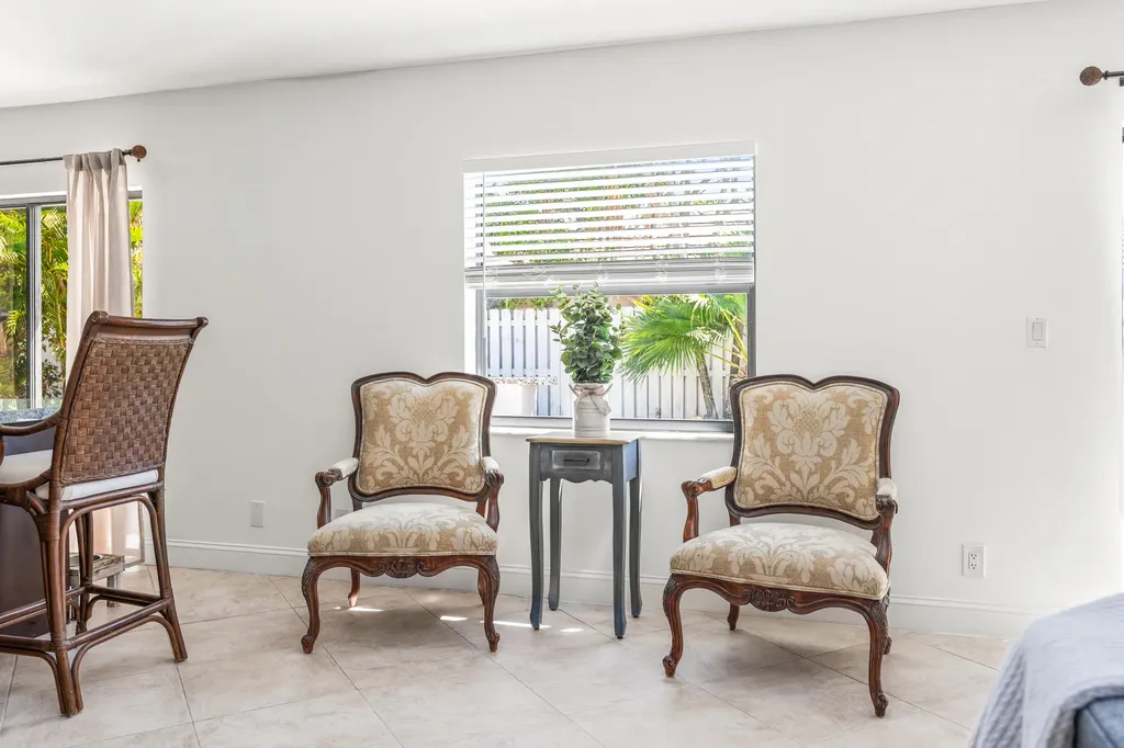 454 Prairie Rose Lane Boca Raton FL 33487
