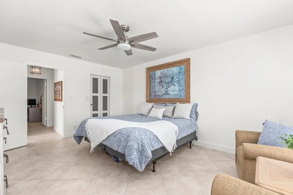 454 Prairie Rose Lane Boca Raton FL 33487
