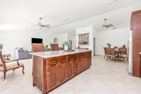 454 Prairie Rose Lane Boca Raton FL 33487
