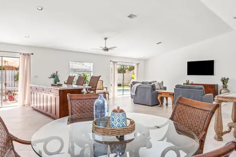 454 Prairie Rose Lane Boca Raton FL 33487