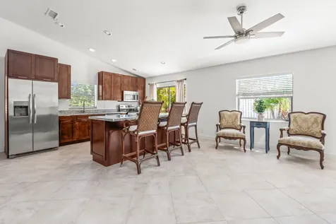 454 Prairie Rose Lane Boca Raton FL 33487