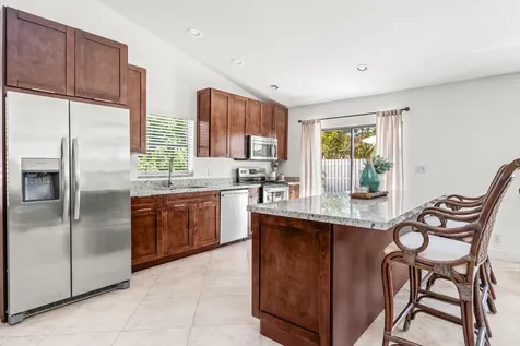 454 Prairie Rose Lane Boca Raton FL 33487