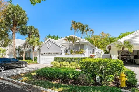 27 Wyndham Lane Palm Beach Gardens FL 33418