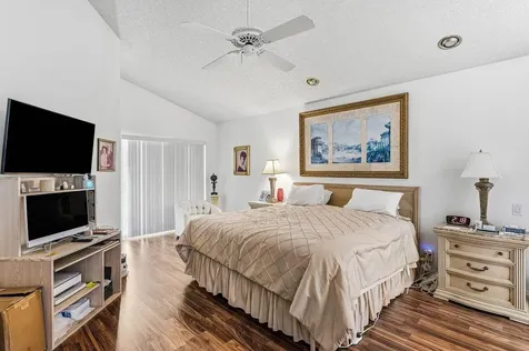27 Wyndham Lane Palm Beach Gardens FL 33418