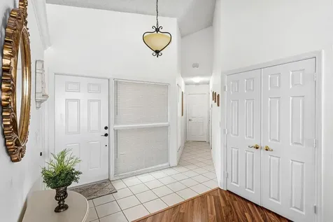 27 Wyndham Lane Palm Beach Gardens FL 33418
