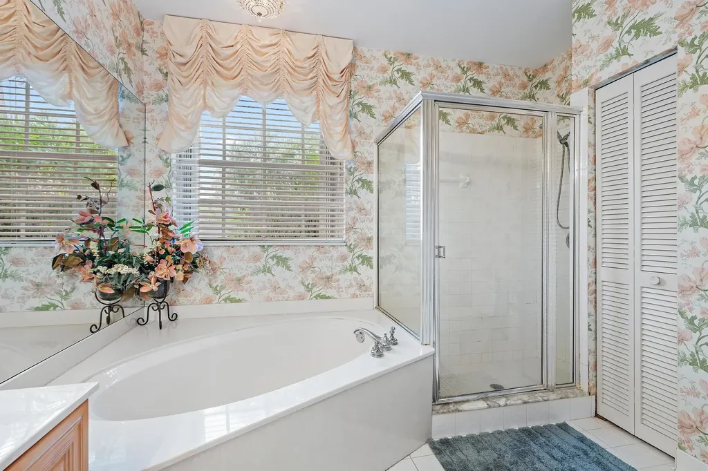 220 Eagleton Estates Boulevard Palm Beach Gardens FL 33418