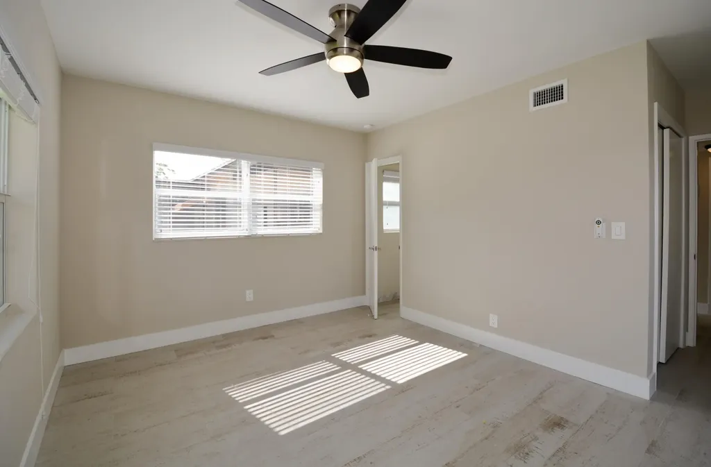 1835 Park Lane Fort Lauderdale FL 33315