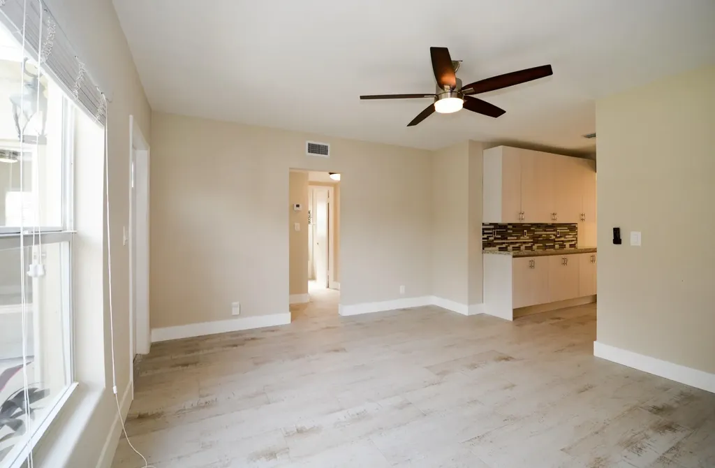 1835 Park Lane Fort Lauderdale FL 33315