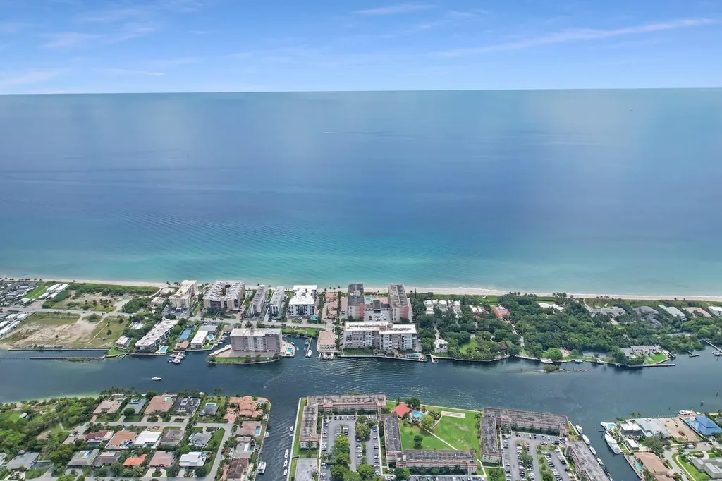 1147 Hillsboro Mile Hillsboro Beach FL 33062