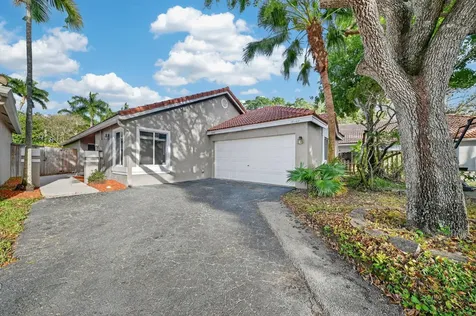 10160 NW 3rd Court Plantation FL 33324
