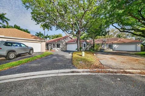 10160 NW 3rd Court Plantation FL 33324