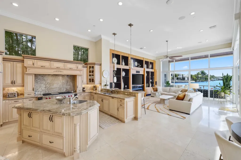 408 Fisher Lane Delray Beach FL 33483