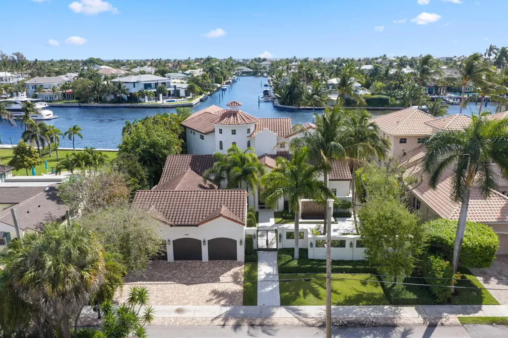 408 Fisher Lane Delray Beach FL 33483