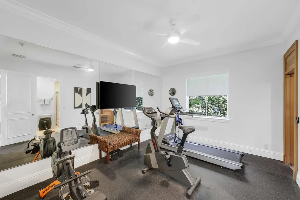 408 Fisher Lane Delray Beach FL 33483