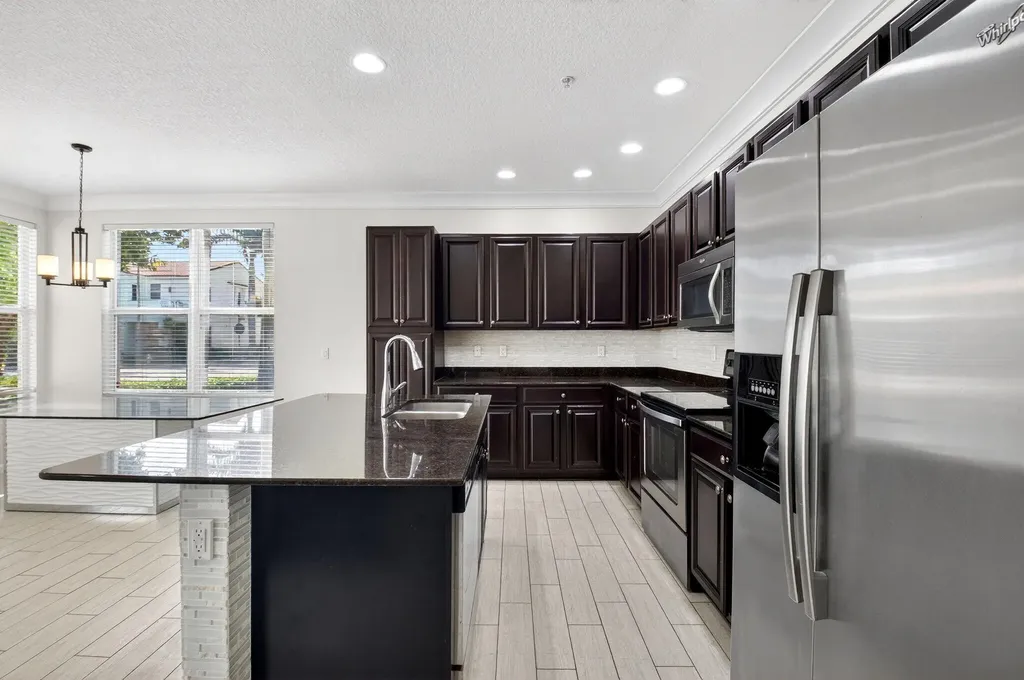 4920 NW 15th Avenue Boca Raton FL 33431