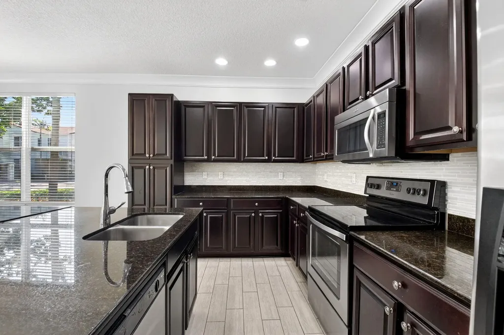 4920 NW 15th Avenue Boca Raton FL 33431