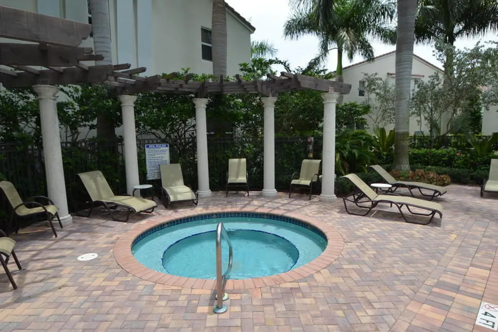 4920 NW 15th Avenue Boca Raton FL 33431