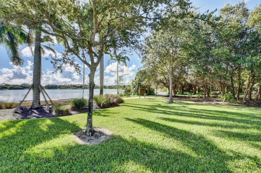 4920 NW 15th Avenue Boca Raton FL 33431