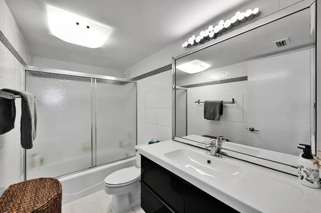800 Jeffery Street Boca Raton FL 33487