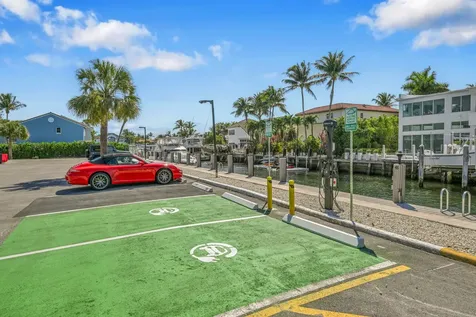 800 Jeffery Street Boca Raton FL 33487