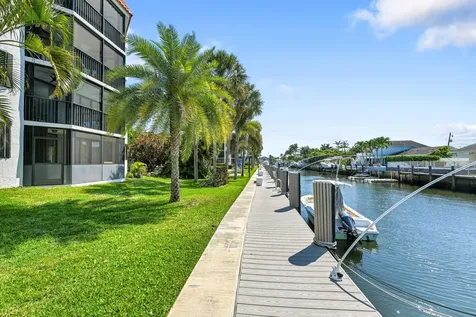 800 Jeffery Street Boca Raton FL 33487