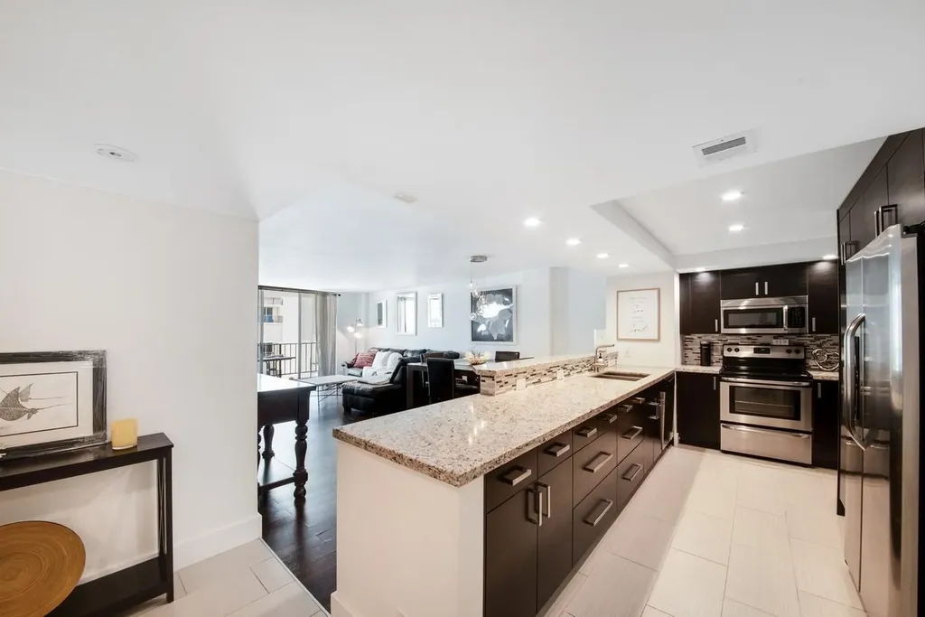 1147 Hillsboro Mile Hillsboro Beach FL 33062