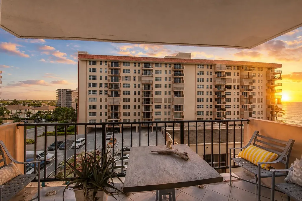 1147 Hillsboro Mile Hillsboro Beach FL 33062