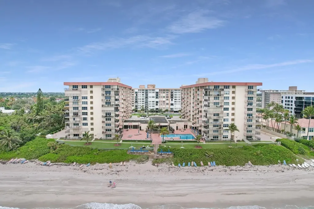 1147 Hillsboro Mile Hillsboro Beach FL 33062