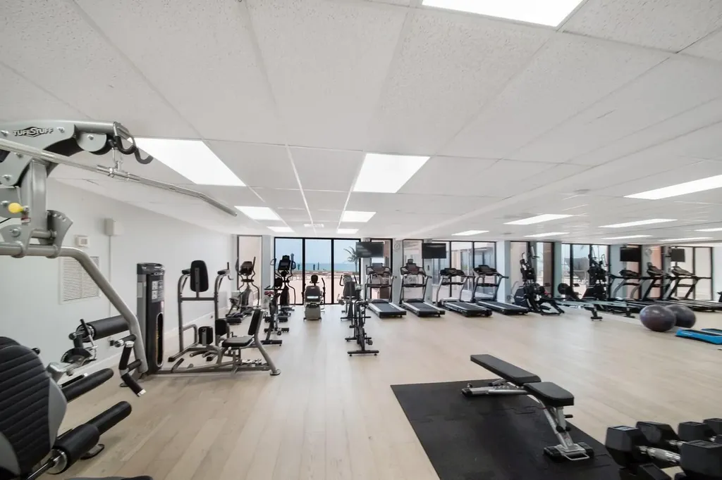 1147 Hillsboro Mile Hillsboro Beach FL 33062