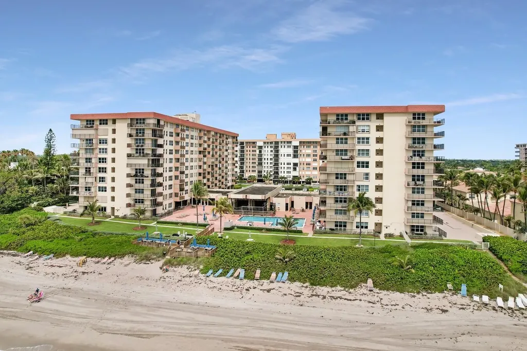 1147 Hillsboro Mile Hillsboro Beach FL 33062