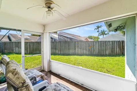 69 King Fisher Way Boynton Beach FL 33436