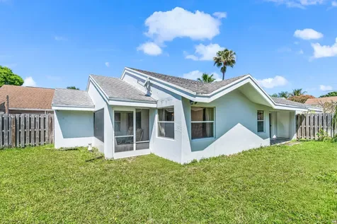 69 King Fisher Way Boynton Beach FL 33436