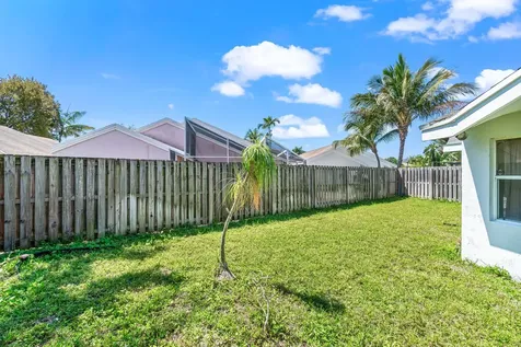 69 King Fisher Way Boynton Beach FL 33436