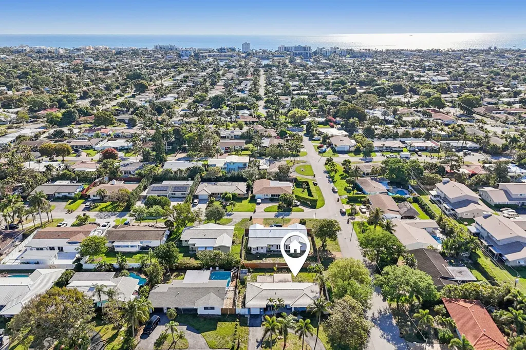 818 SE 9th Terrace Deerfield Beach FL 33441