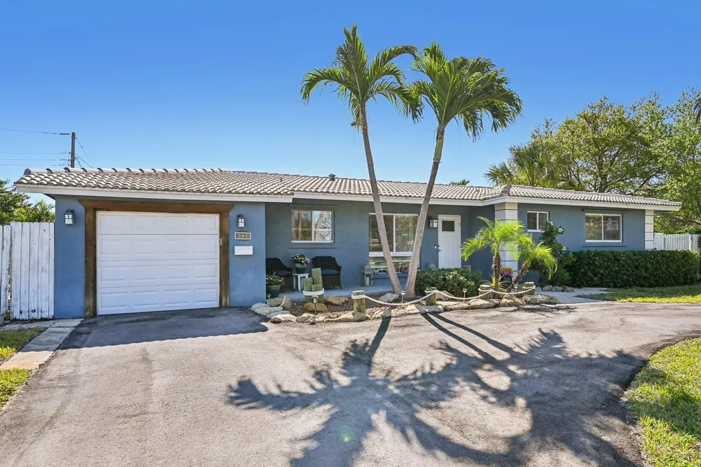 818 SE 9th Terrace Deerfield Beach FL 33441