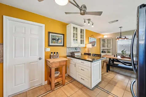 818 SE 9th Terrace Deerfield Beach FL 33441