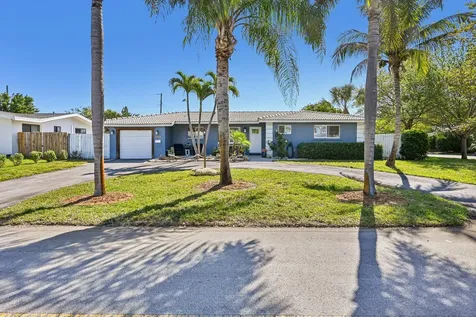 818 SE 9th Terrace Deerfield Beach FL 33441