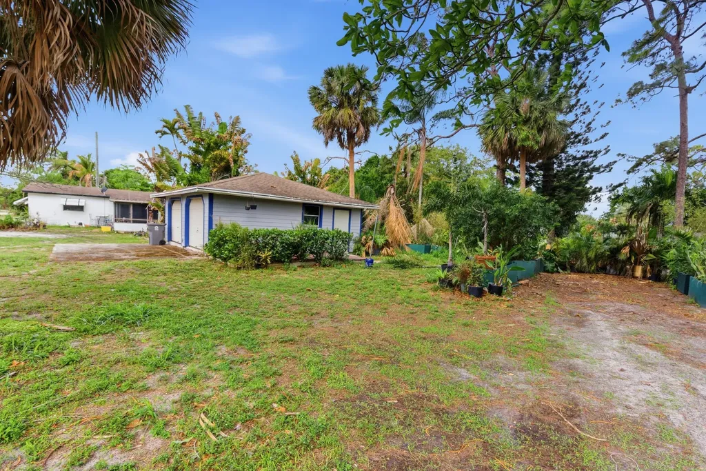 5133 Pine Grove Drive West Palm Beach FL