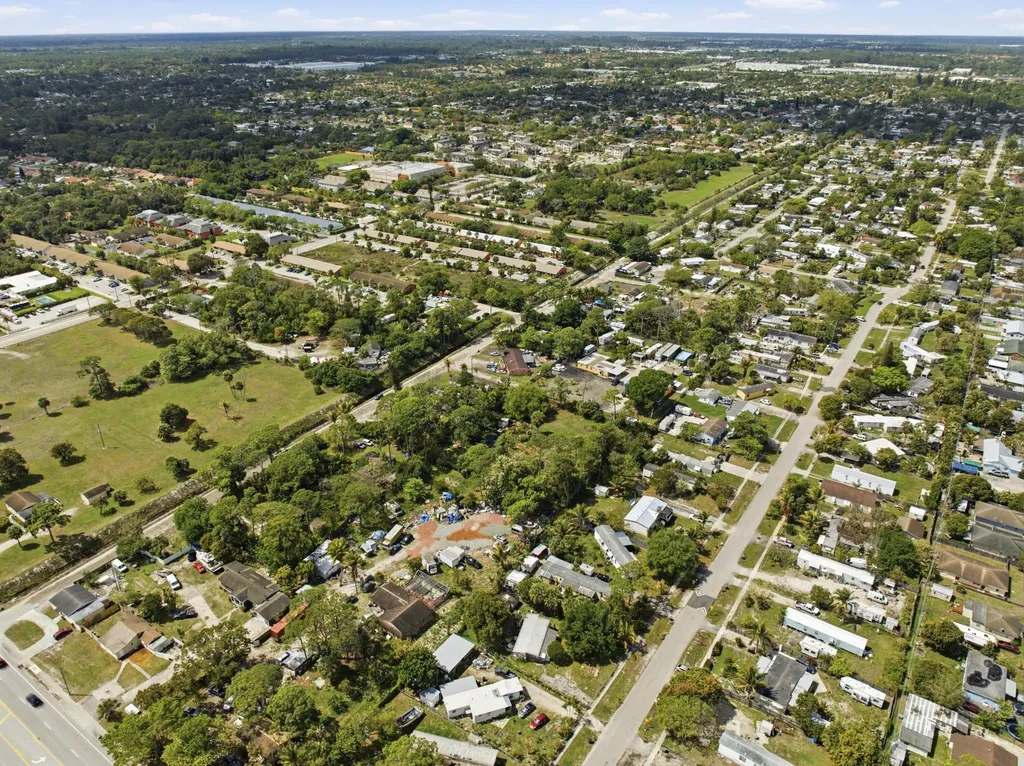 5133 Pine Grove Drive West Palm Beach FL