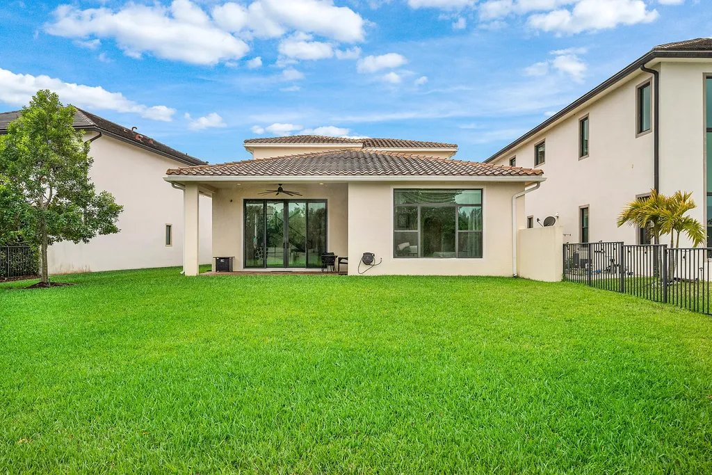 9091 Grand Prix Lane Boynton Beach FL 33472