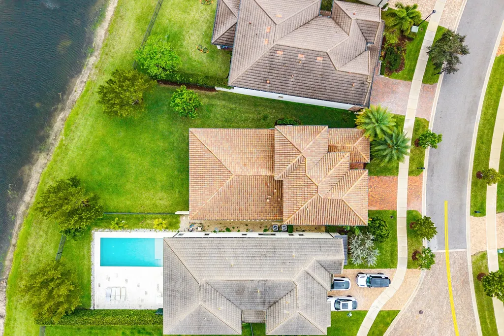 9091 Grand Prix Lane Boynton Beach FL 33472