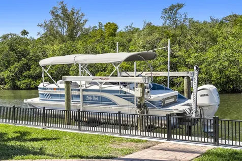 8565 SE Palm Street Hobe Sound FL 33455