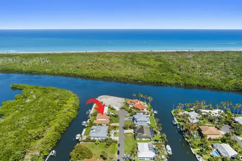 8565 SE Palm Street Hobe Sound FL 33455