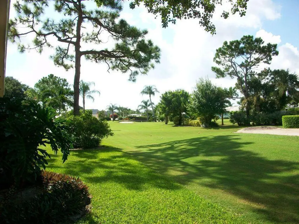 18081 SE Country Club Drive Jupiter FL 33469