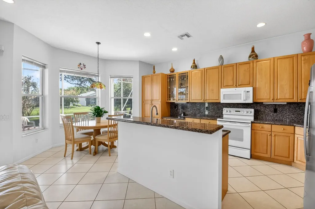 13738 Plaza Mayor Drive Delray Beach FL 33446