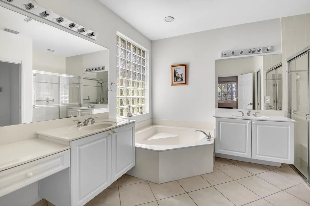 13738 Plaza Mayor Drive Delray Beach FL 33446