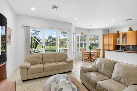 13738 Plaza Mayor Drive Delray Beach FL 33446