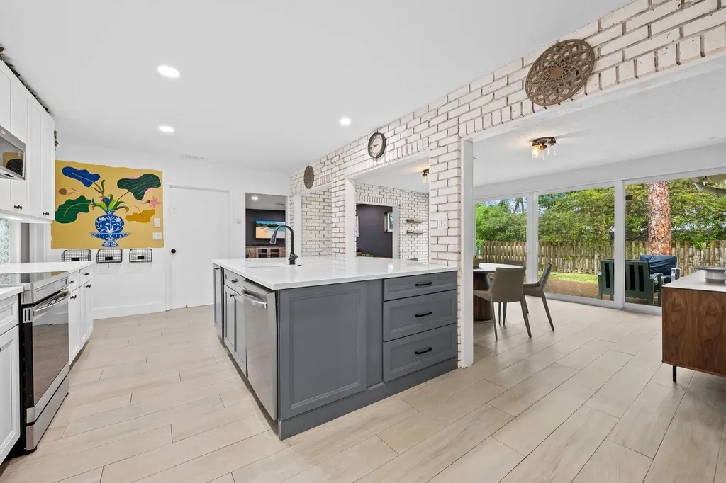 3251 Riverland Road Fort Lauderdale FL 33312